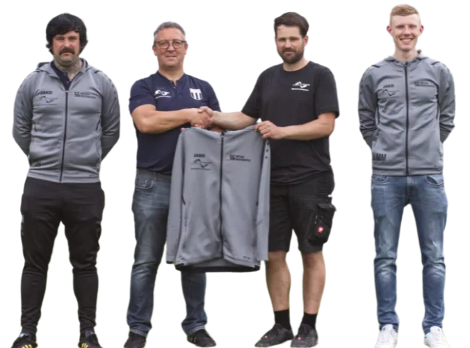 Das Team von Elektro Maas mit Vertretern des TSV Knetzgau